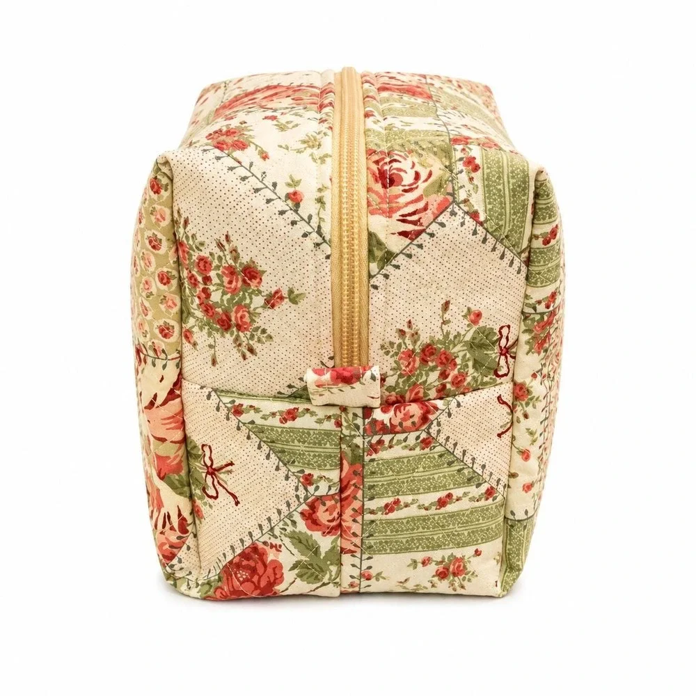 Floral Quilted Makeup Bag Cosmetic Pouch Cottage Style Toiletry Organizer